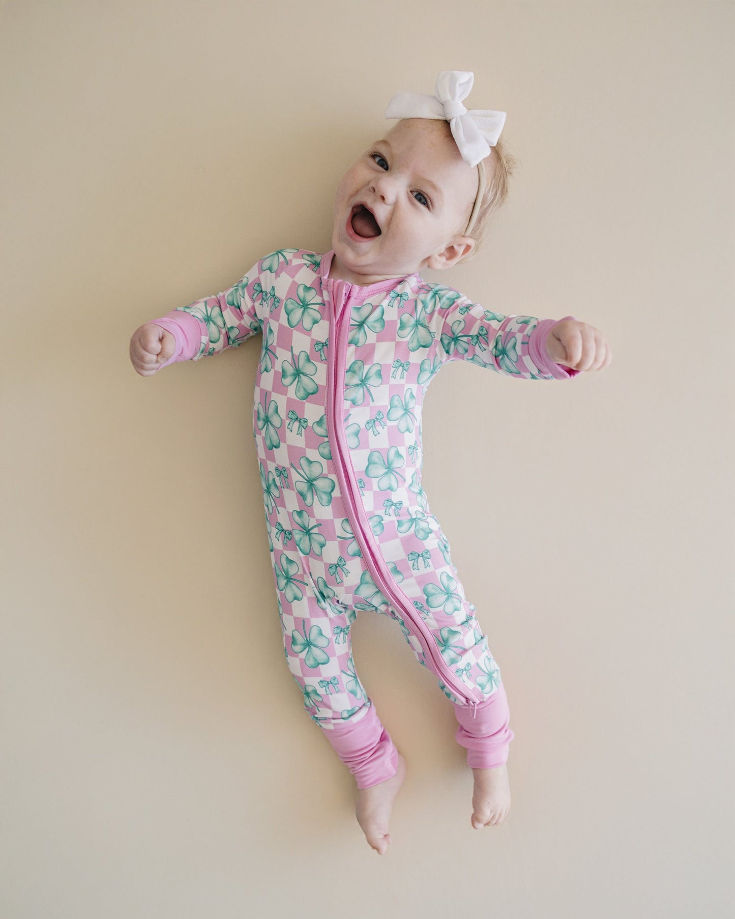 shamrock bow bamboo pajamas // ZIPPY