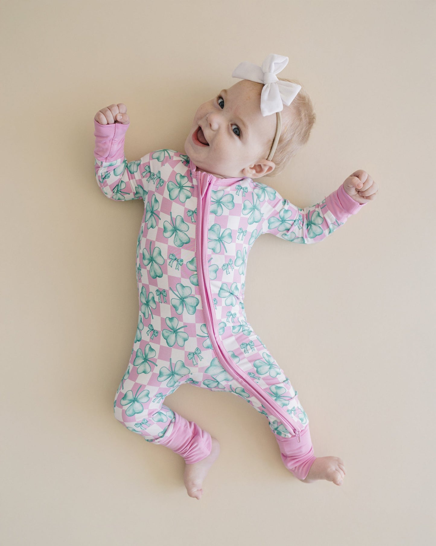 shamrock bow bamboo pajamas // ZIPPY