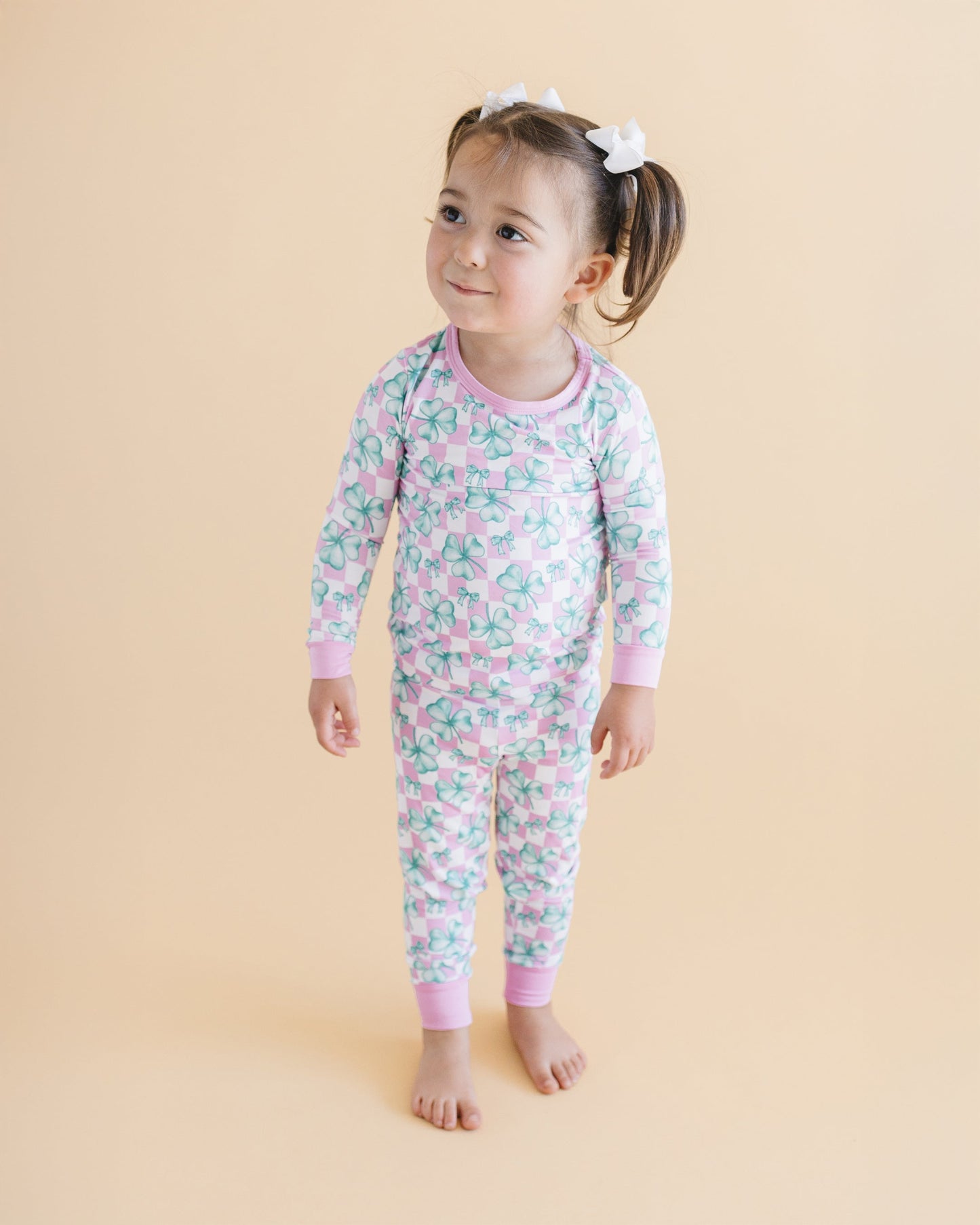 shamrock bow bamboo pajamas // LONG-SLEEVE TWO-PIECE SET (sizing up to 8/9)