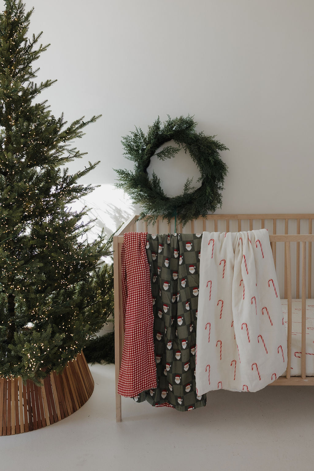 muslin quilt // red gingham + santa checkerboard