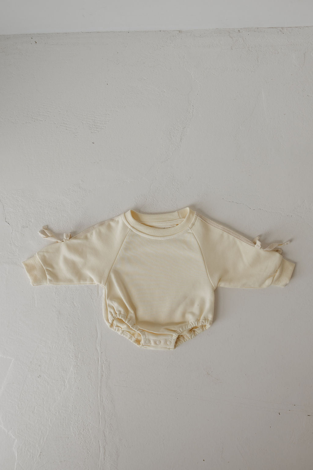 sweatshirt romper // buttercream bows (mama + me)