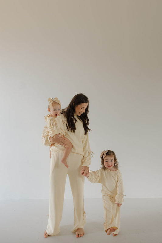 women’s sweat set // buttercream bows (mama + me)