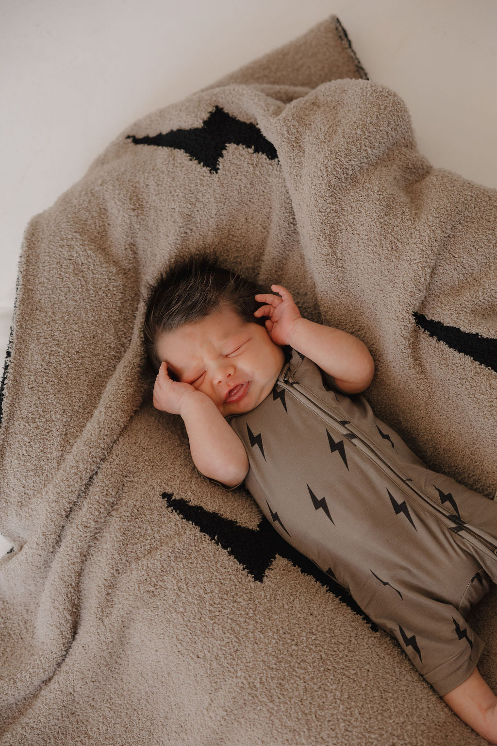 brown + black lightning bolt bamboo pajamas // SHORTIE
