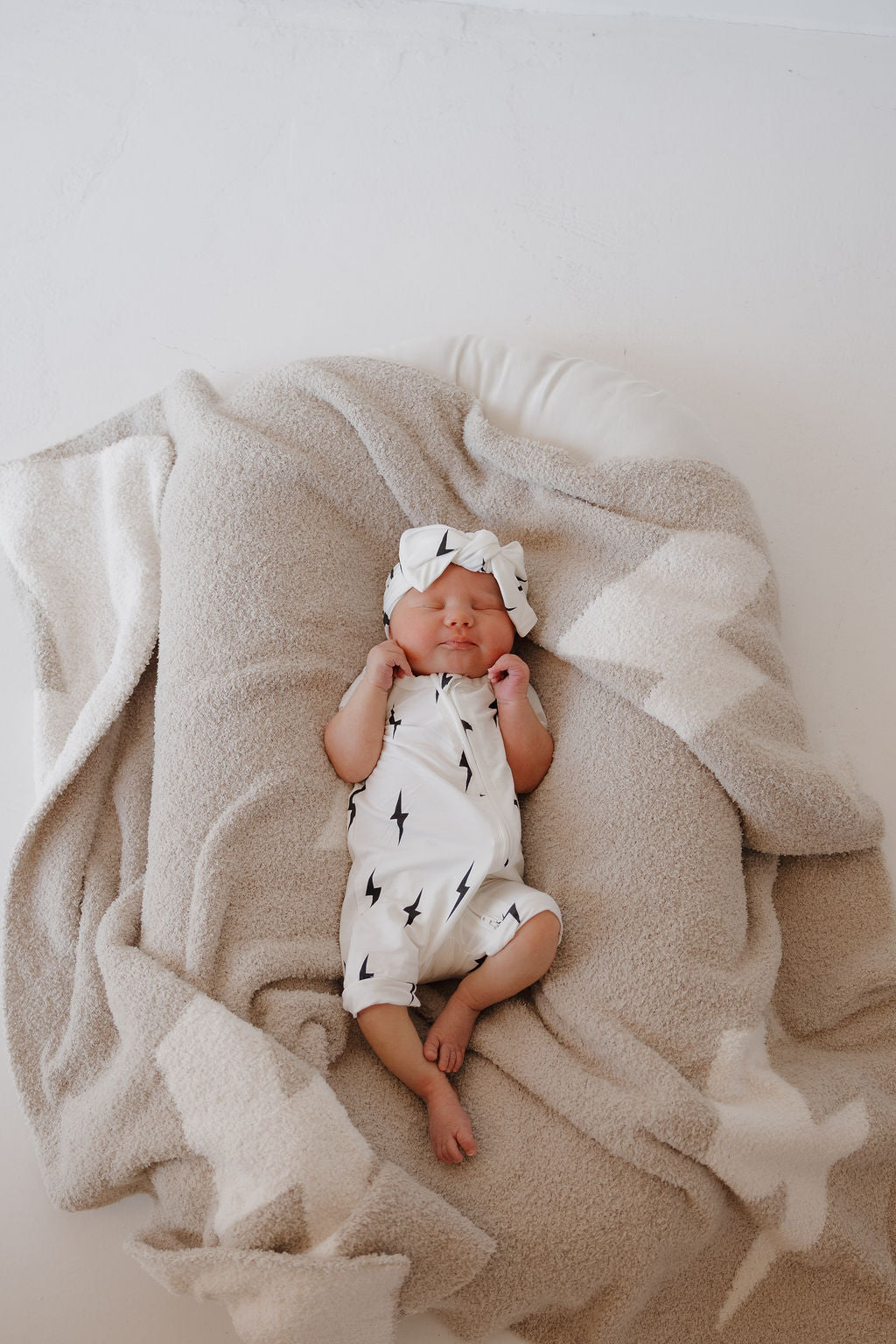 white + black lightning bolt bamboo pajamas // SHORTIE
