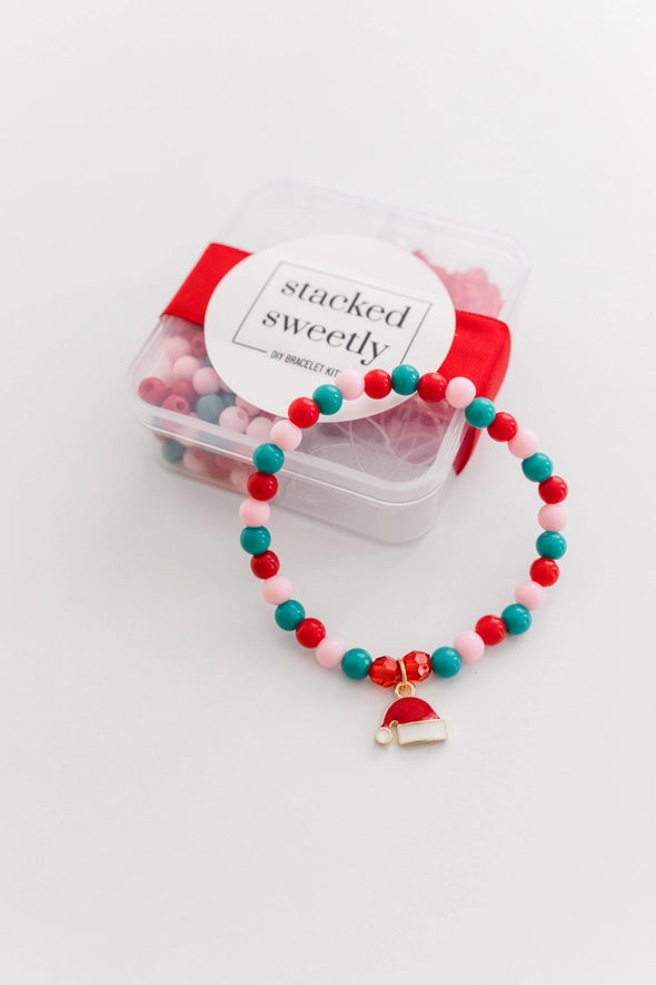 diy mini stretchy bracelet kit // santa