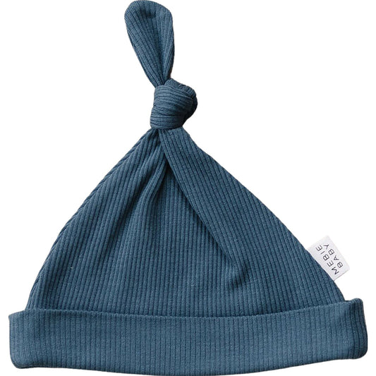 organic ribbed cotton newborn knot hat // navy