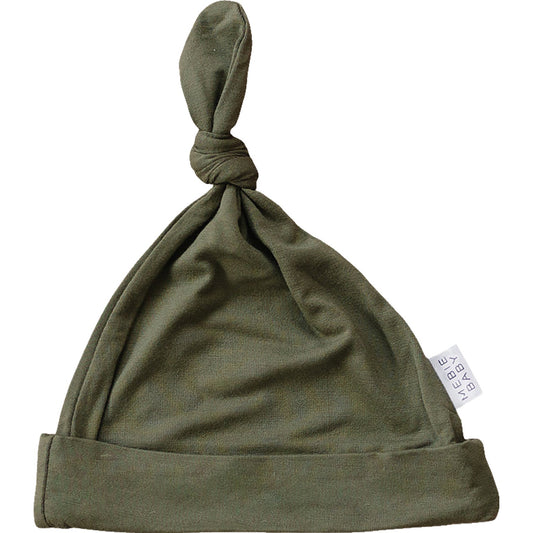 bamboo newborn knot hat // olive