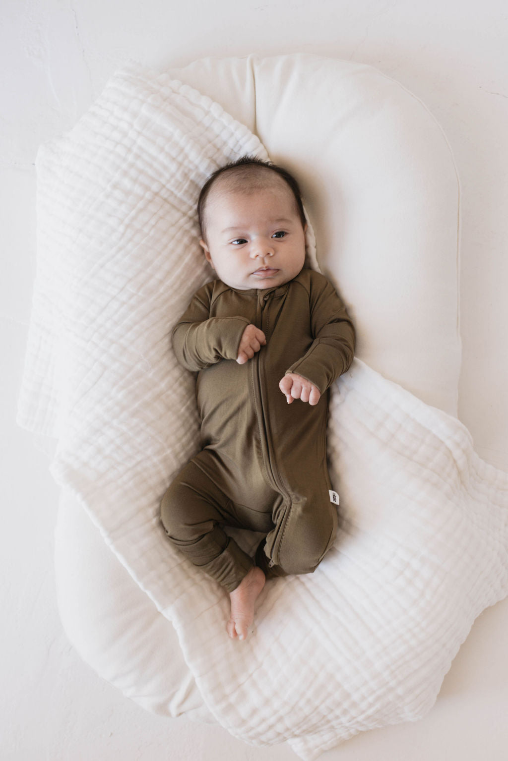 olive green bamboo pajamas // ZIPPY