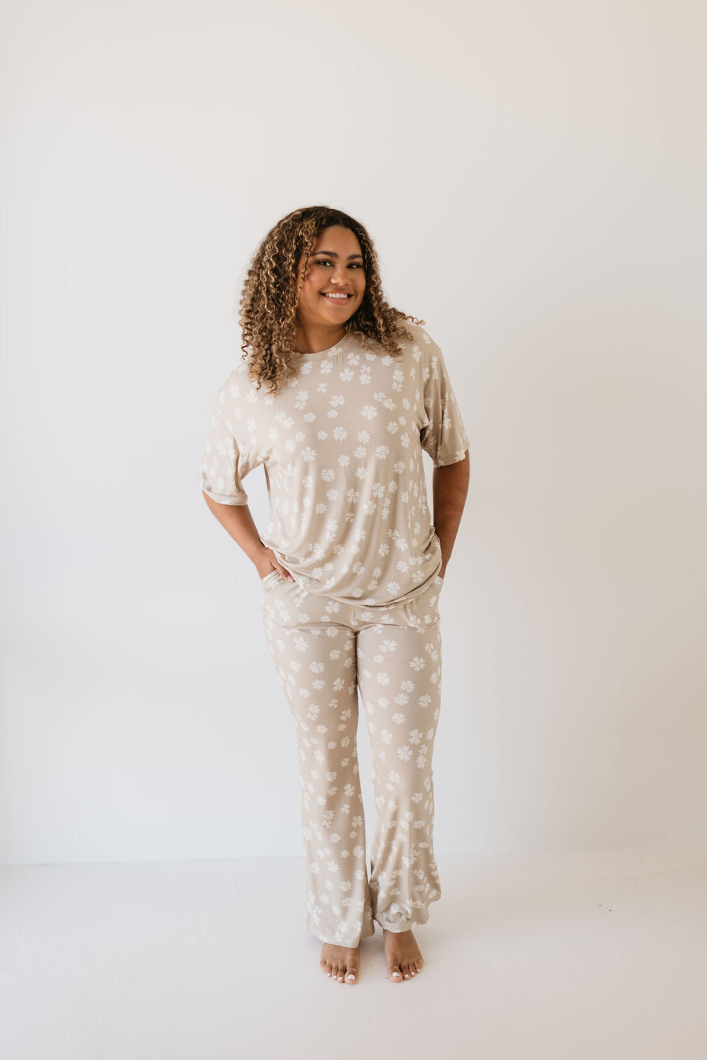 short-sleeve women's bamboo pajamas // lazy daisy