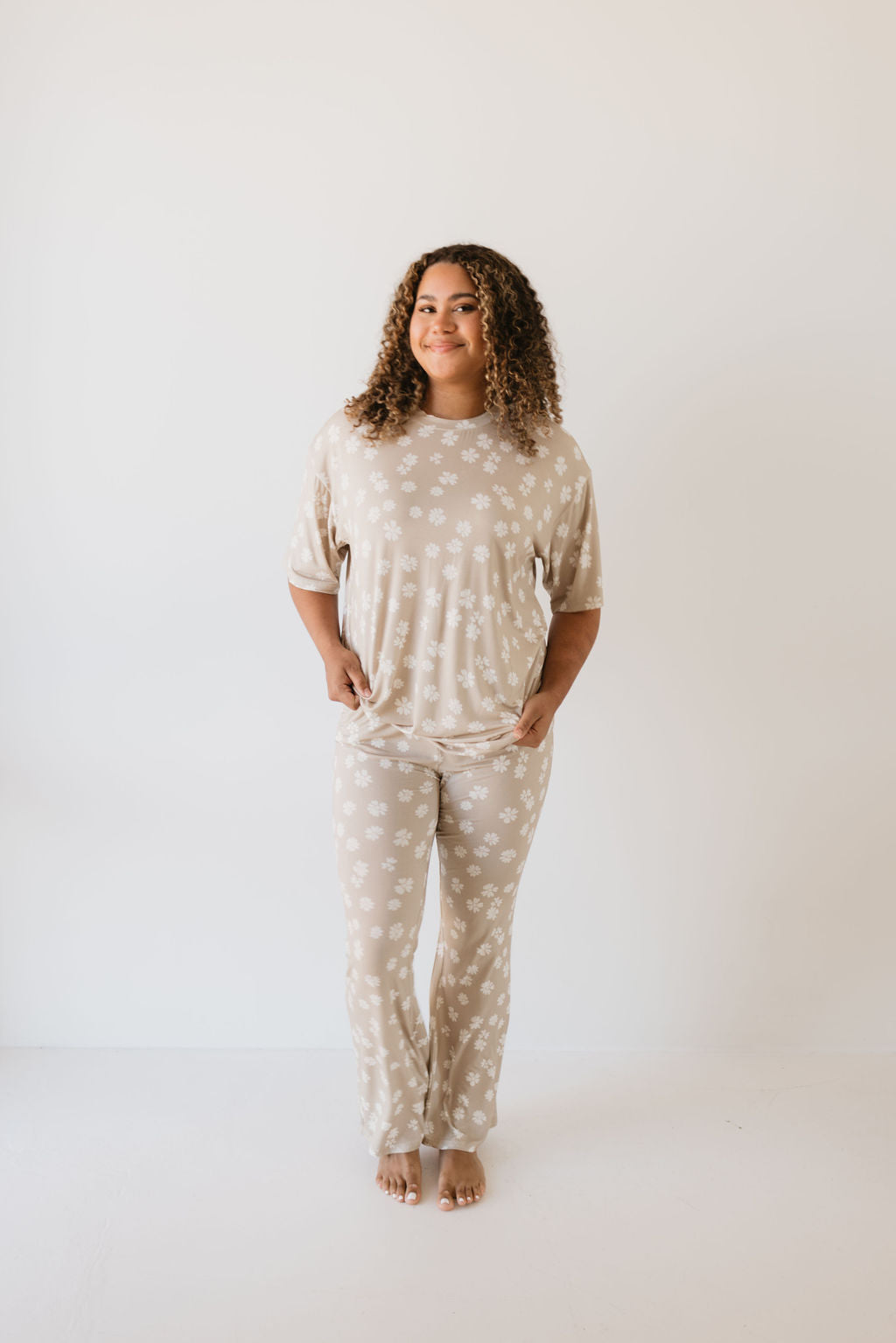 short-sleeve women's bamboo pajamas // lazy daisy