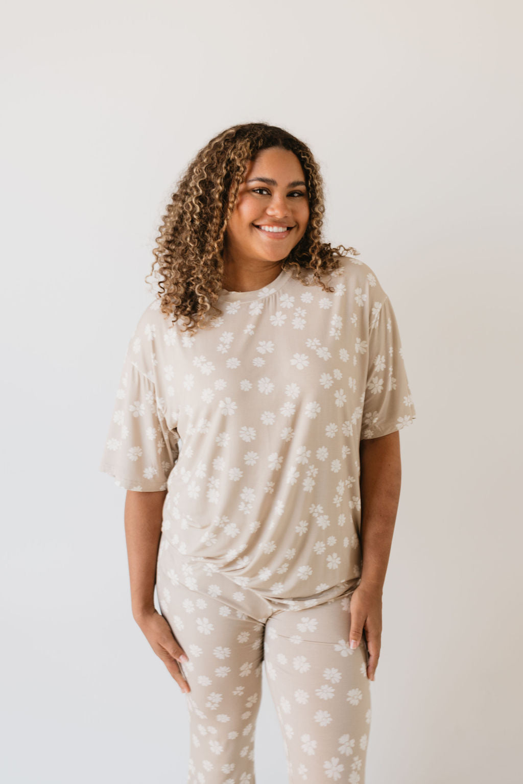 short-sleeve women's bamboo pajamas // lazy daisy