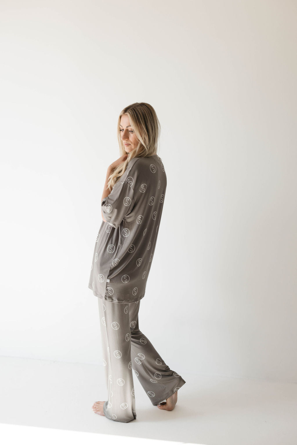 short-sleeve women's bamboo pajamas // yin yang