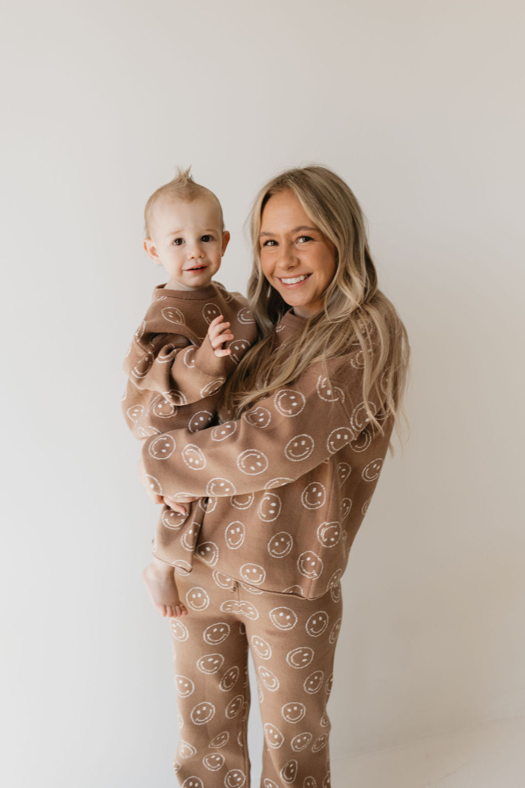 women's knit pant set // tan just smile