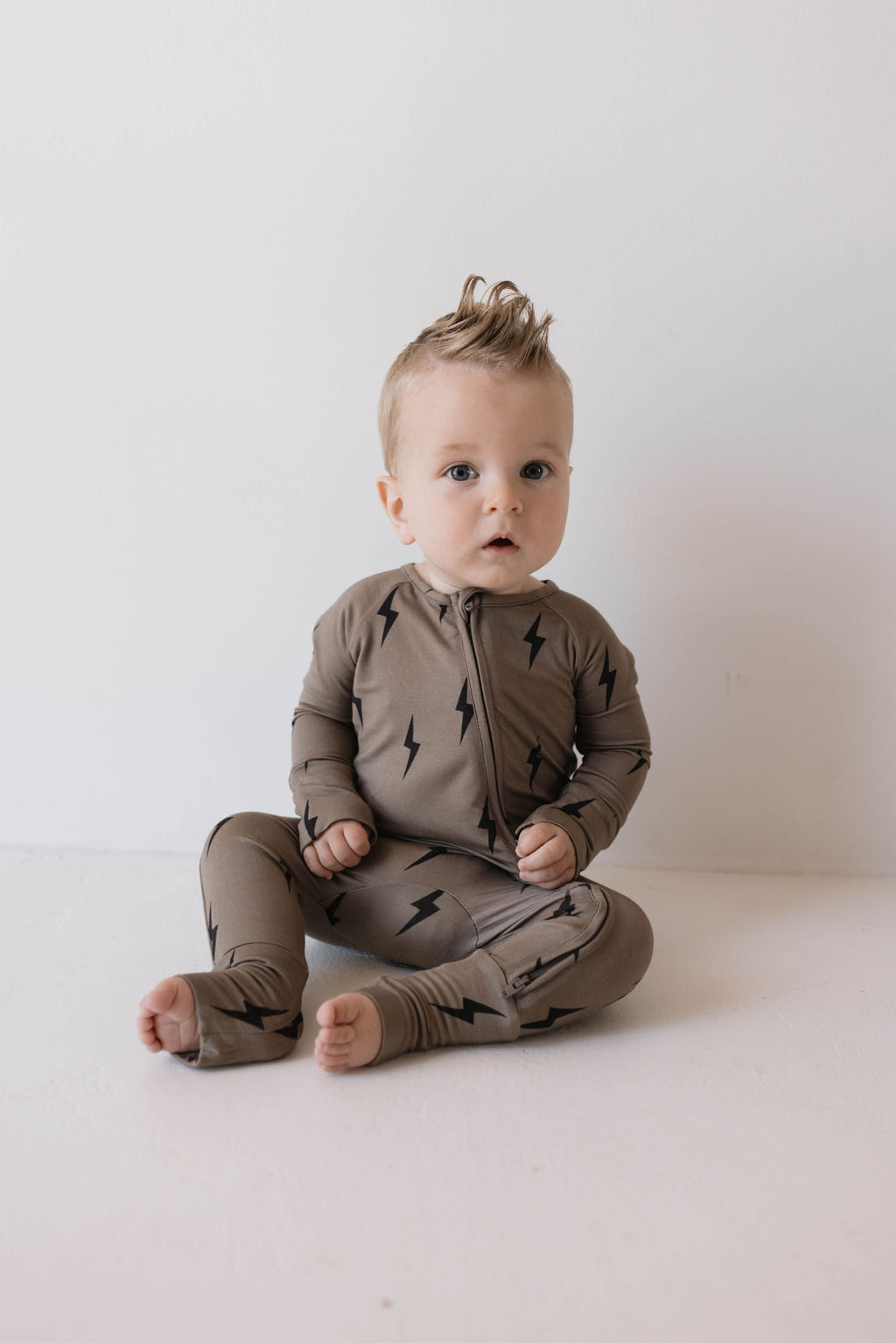 brown/black lightning bolt bamboo pajamas // ZIPPY