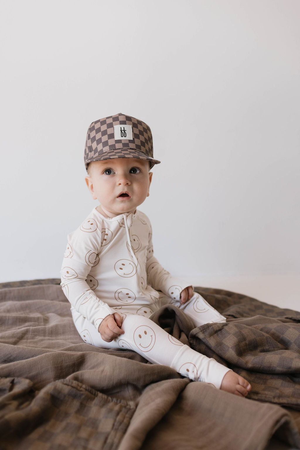 baby/children's trucket hat // faded brown checkerboard