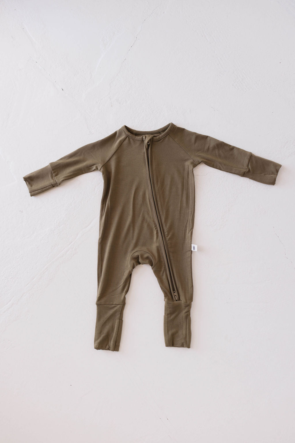 olive green bamboo pajamas // ZIPPY