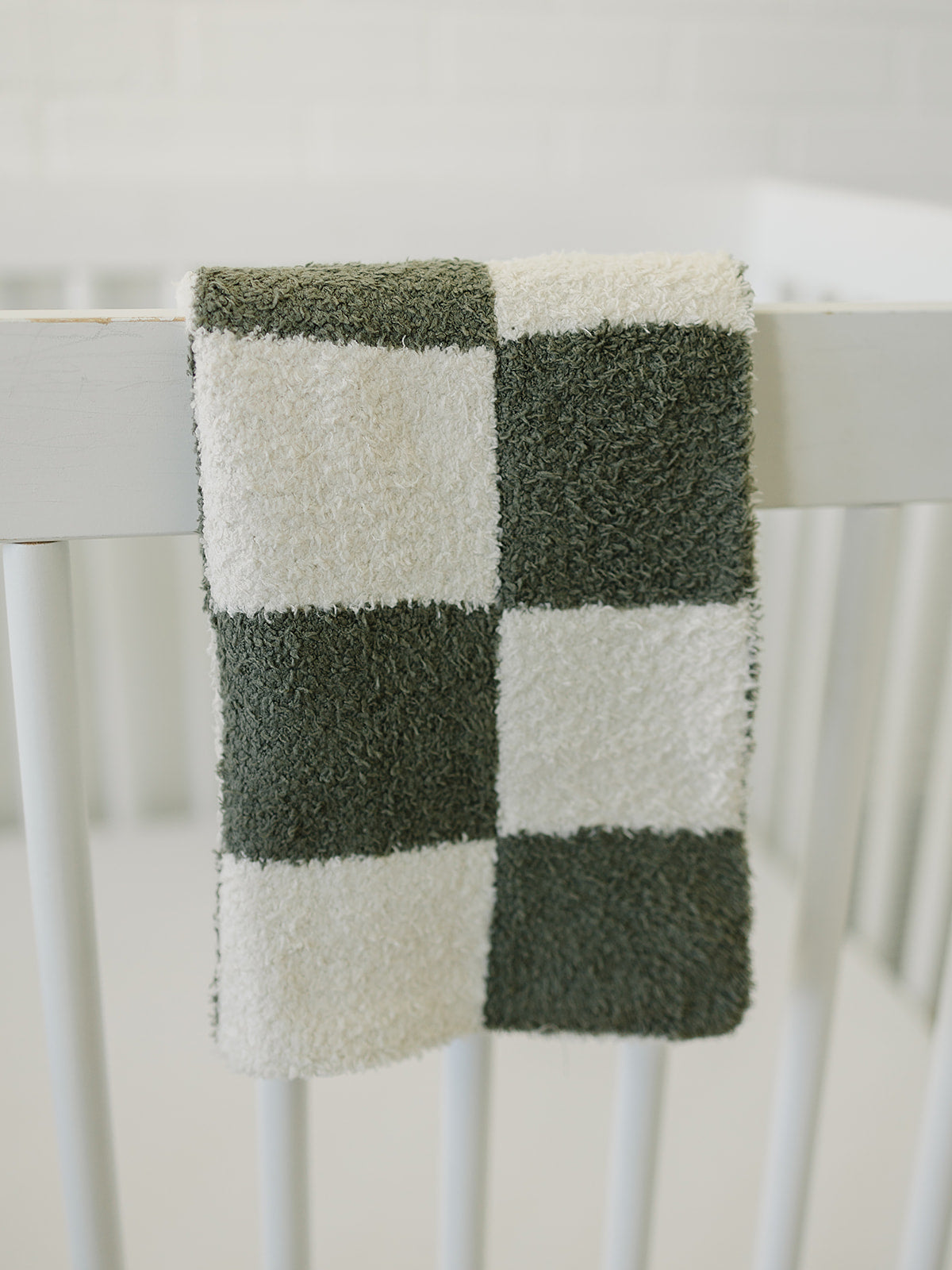 plush blanket // green checkered