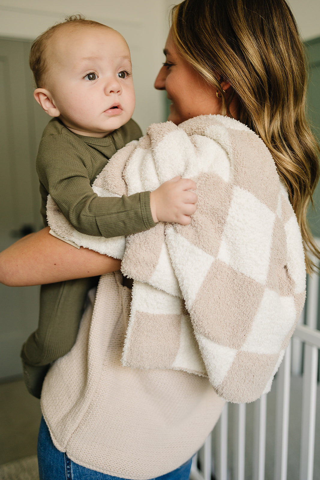 plush blanket // taupe checkered