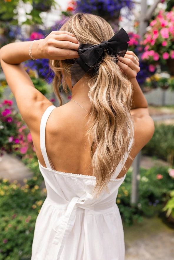 bow banana claw hair clip // black