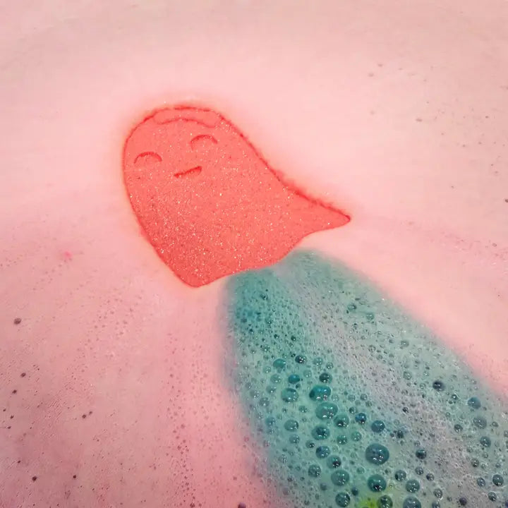pretty little boo ghost prize bath bomb