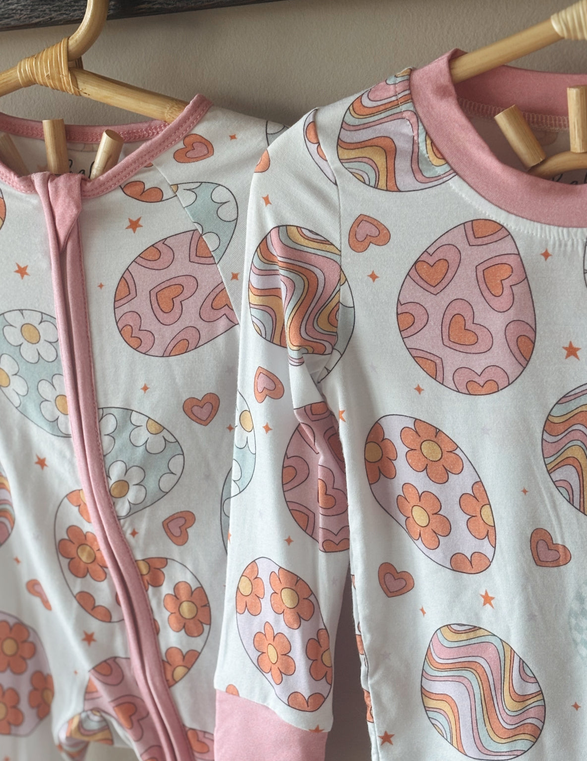 girly eggs bamboo pajamas // ZIPPY or LONG-SLEEVE TWO-PIECE SET