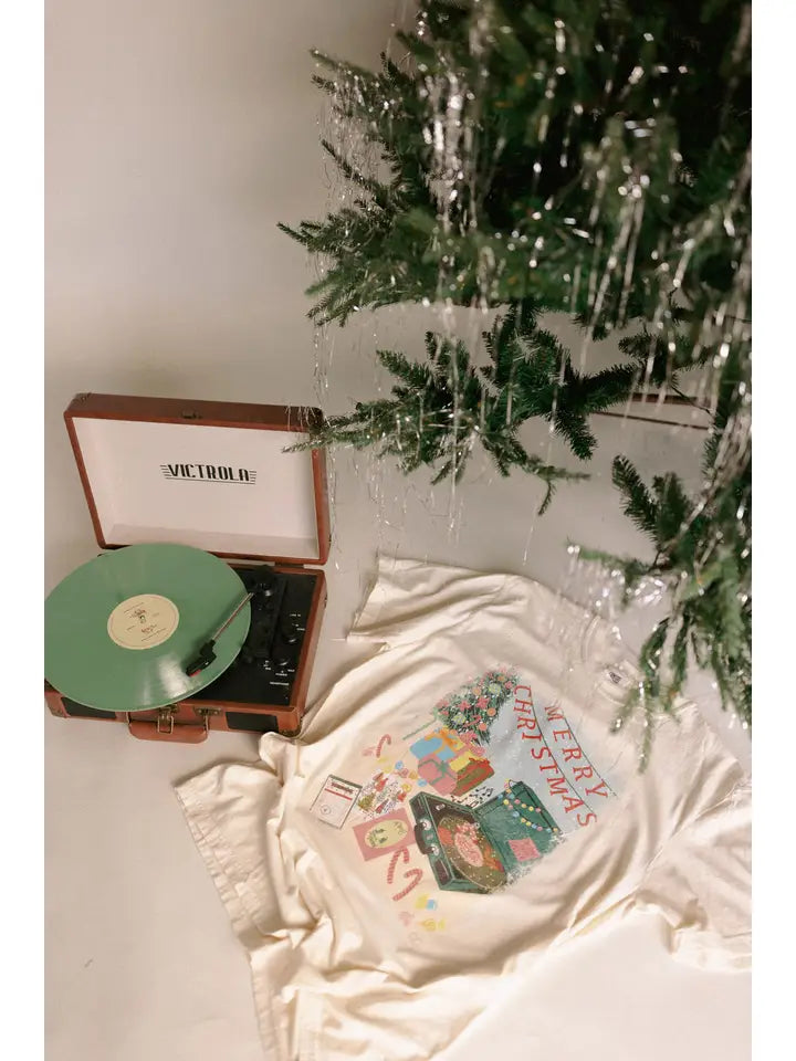 a vintage Christmas women's tee PREORDER // OPEN UNTIL 10.29 // SHIPS IN NOVEMBER