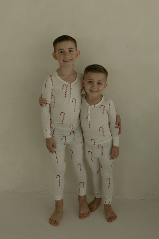 candy cane bamboo pajamas // LONG-SLEEVE TWO-PIECE SET (*comes in family matching*)