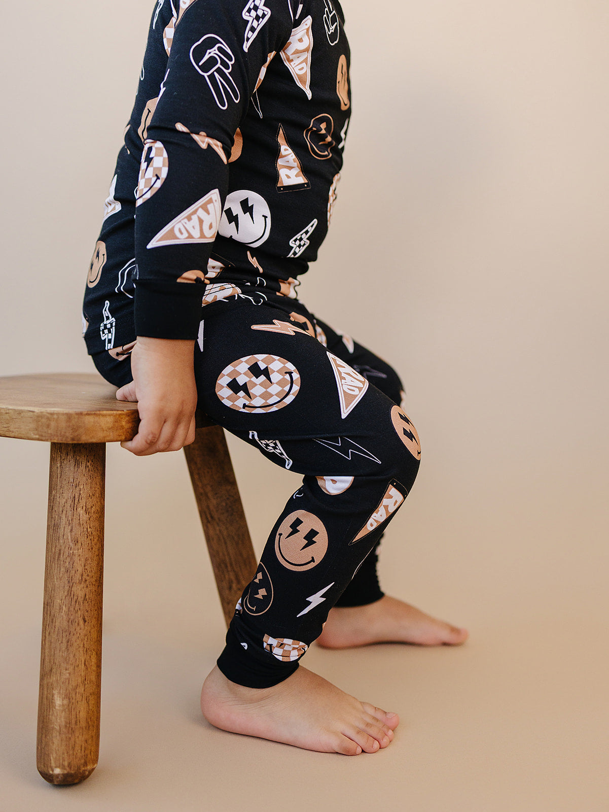 rad vibes bamboo pajamas // LONG-SLEEVE TWO-PIECE SET