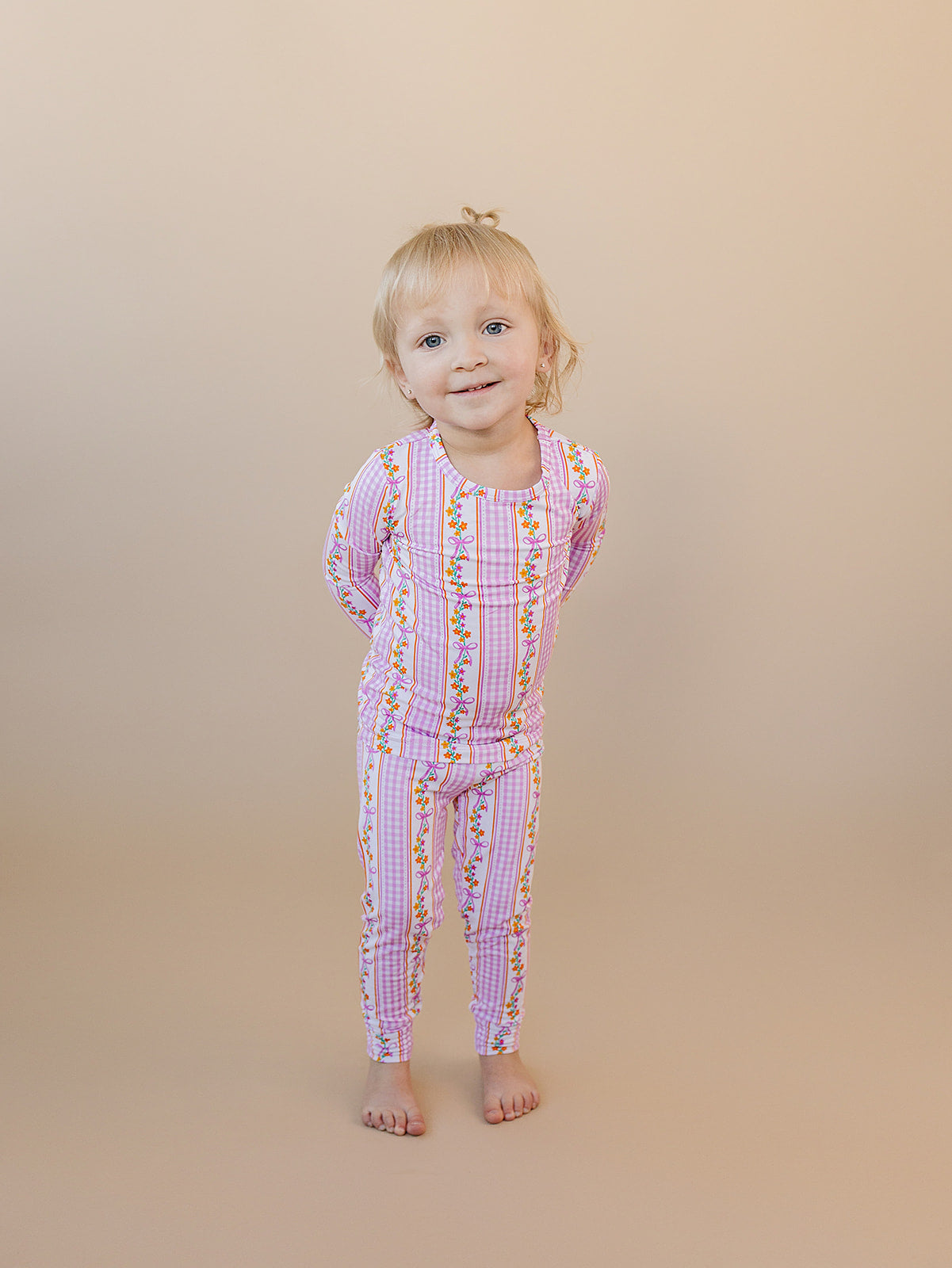 gingham vines bamboo pajamas // LONG-SLEEVE TWO-PIECE SET