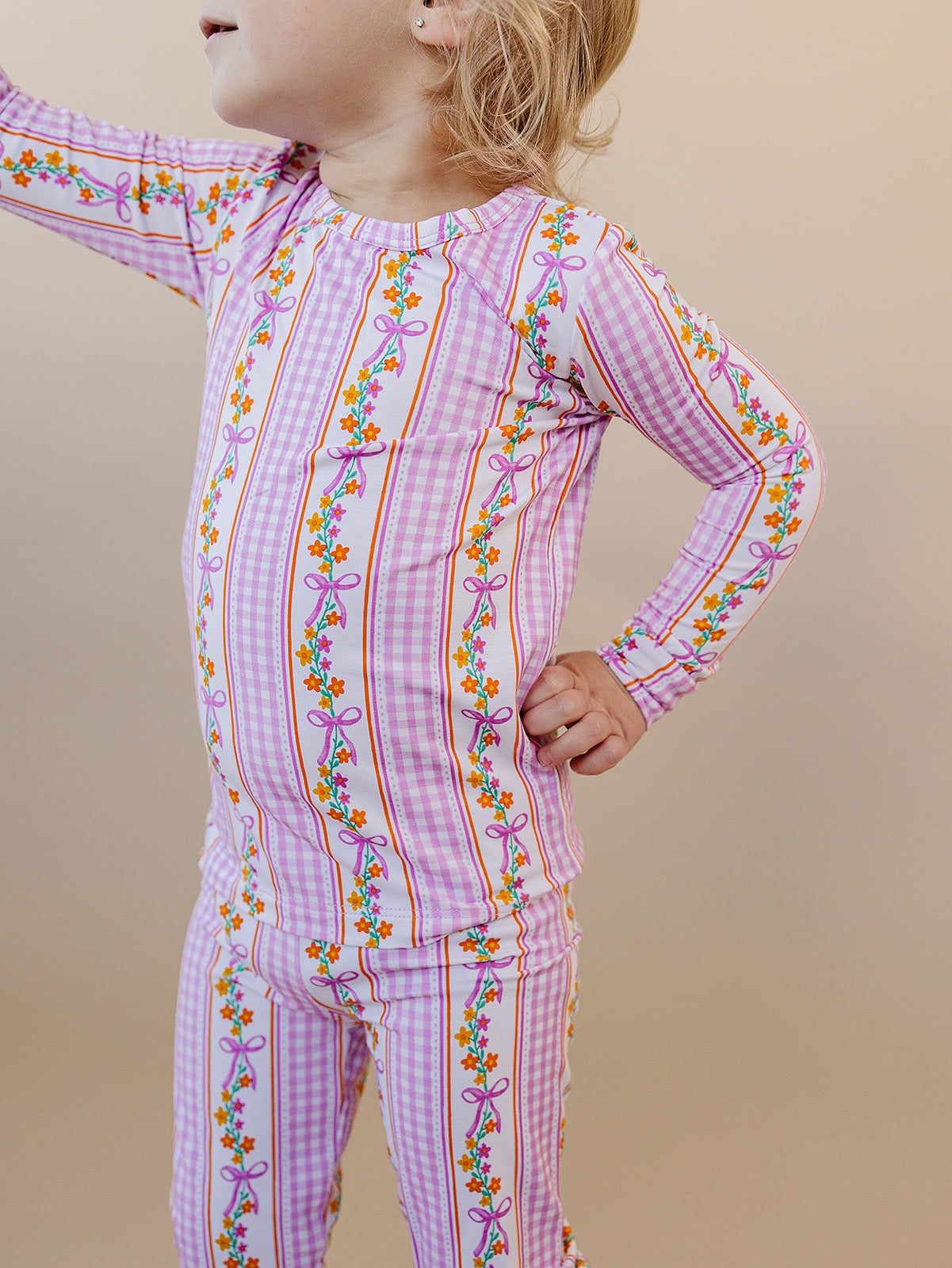 gingham vines bamboo pajamas // LONG-SLEEVE TWO-PIECE SET