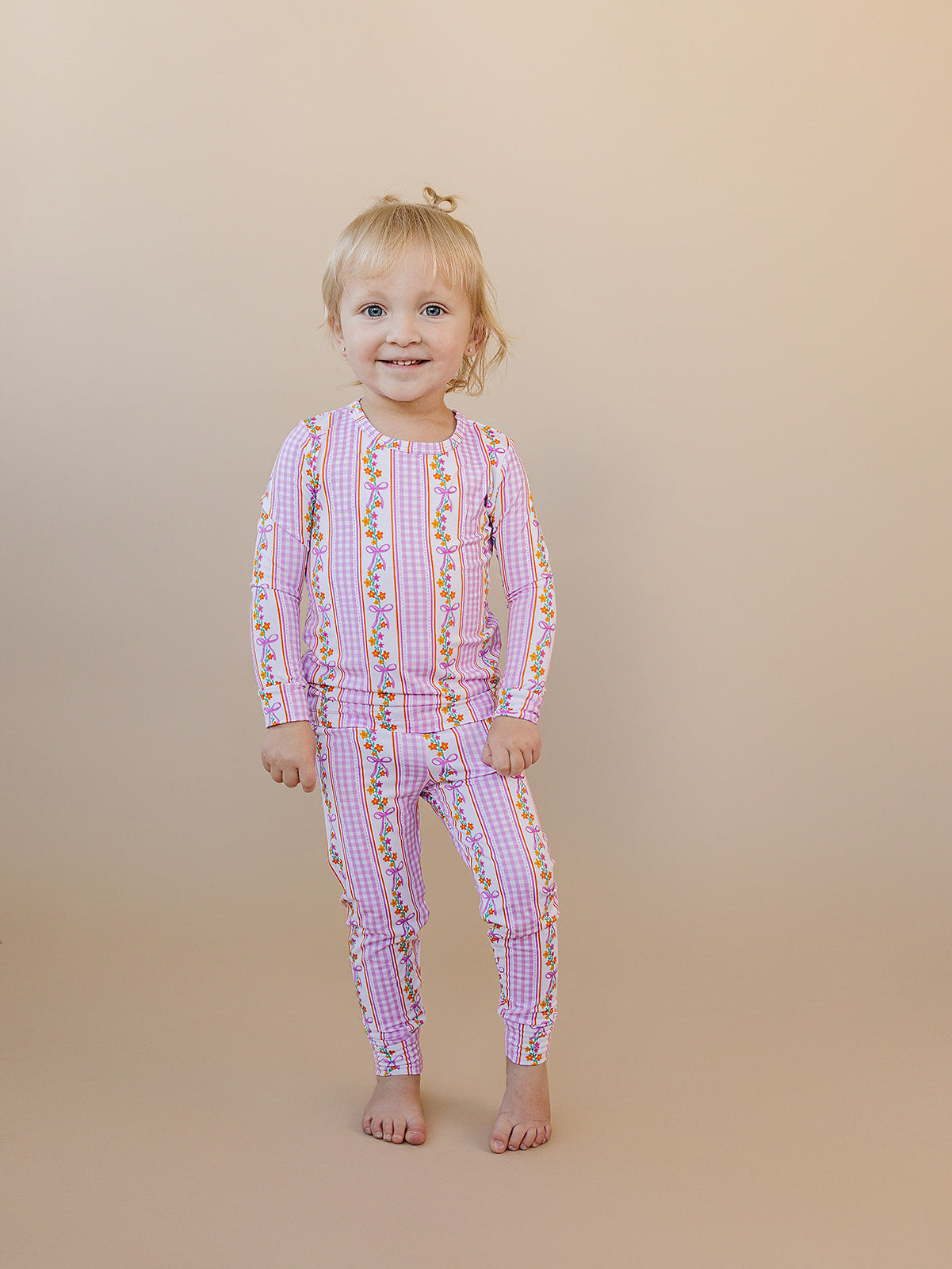 gingham vines bamboo pajamas // LONG-SLEEVE TWO-PIECE SET