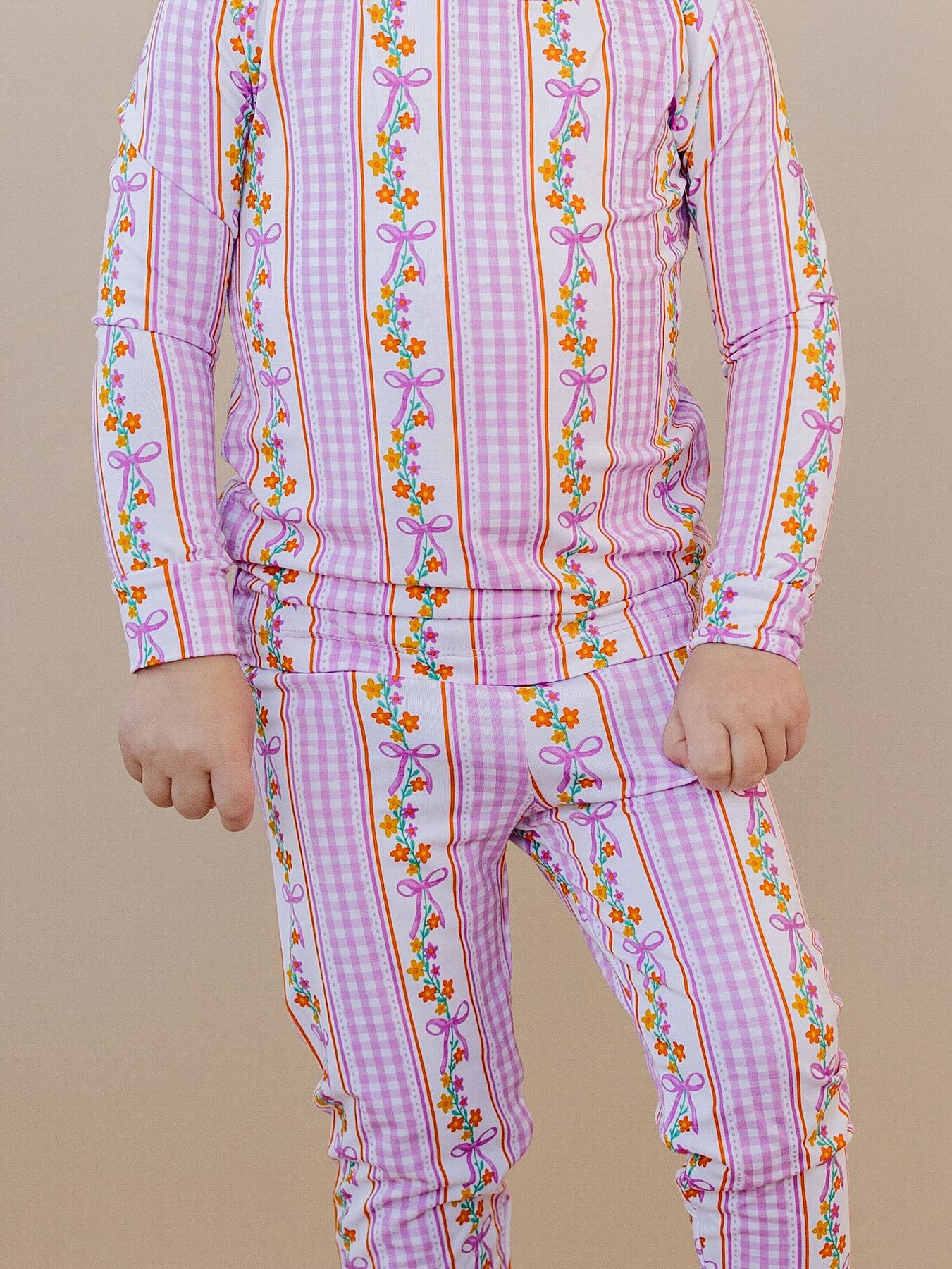gingham vines bamboo pajamas // LONG-SLEEVE TWO-PIECE SET