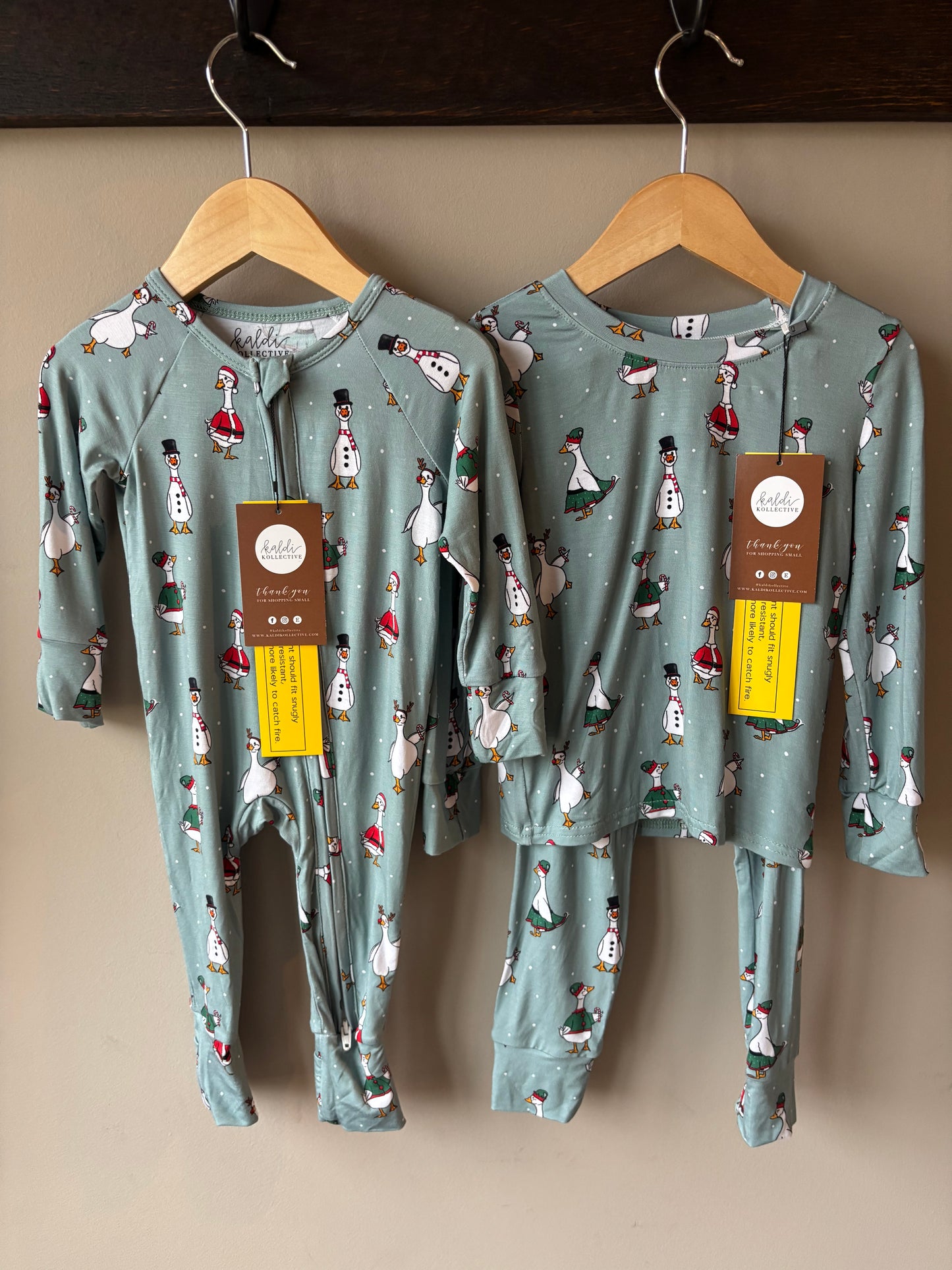 silly goose christmas kaldi bamboo pajamas // ZIPPY or LONG-SLEEVE TWO-PIECE SET