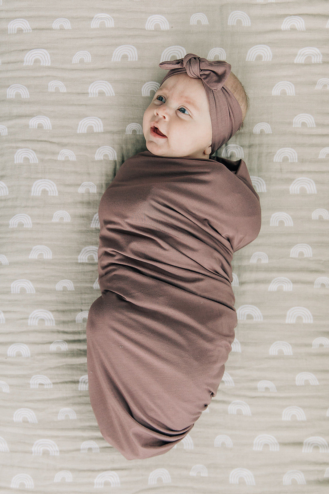 bamboo stretch swaddle // plum