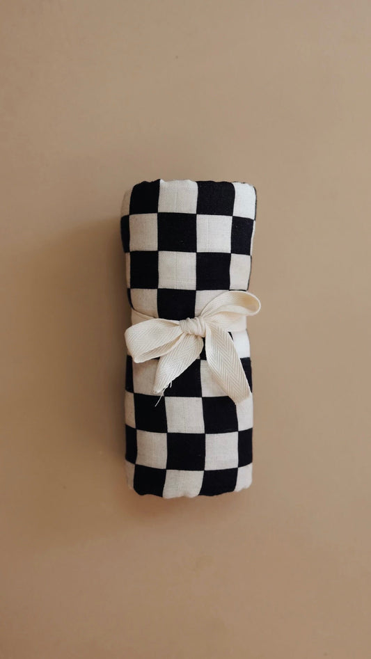 muslin swaddle // black checkerboard