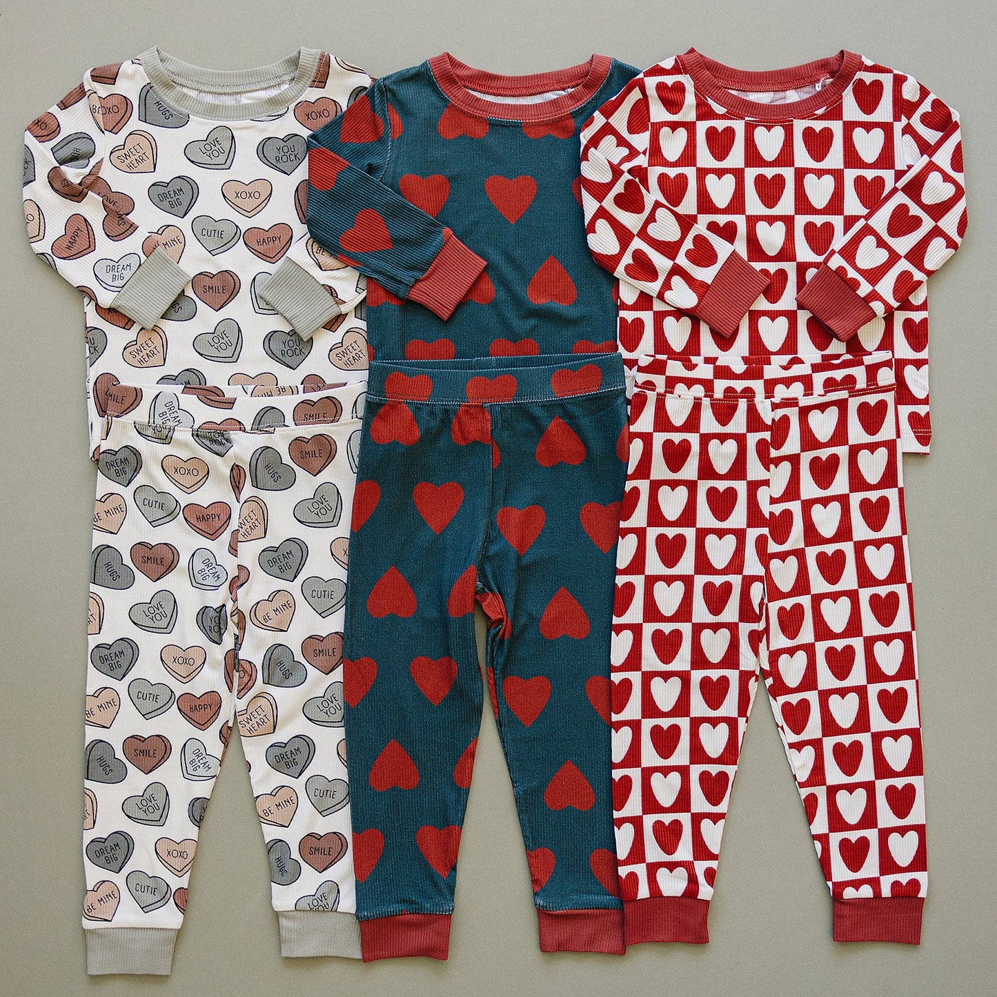 checkered hearts ribbed bamboo pajamas // LONG-SLEEVE TWO-PIECE SET (sizing up to 9/10)