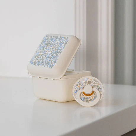 BIBS x LIBERTY pacifier box // eloise ivory