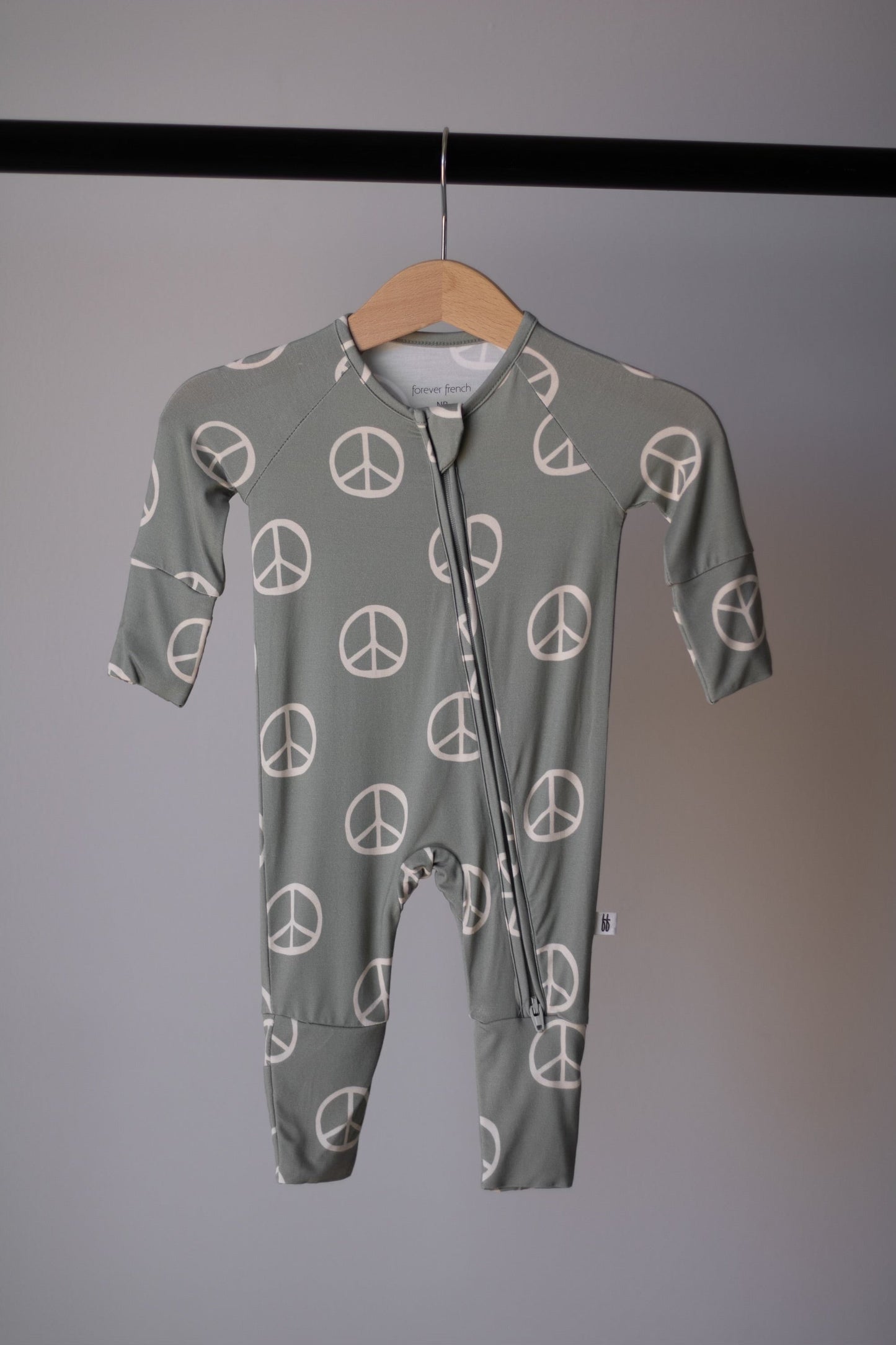 peace bamboo pajamas // ZIPPY