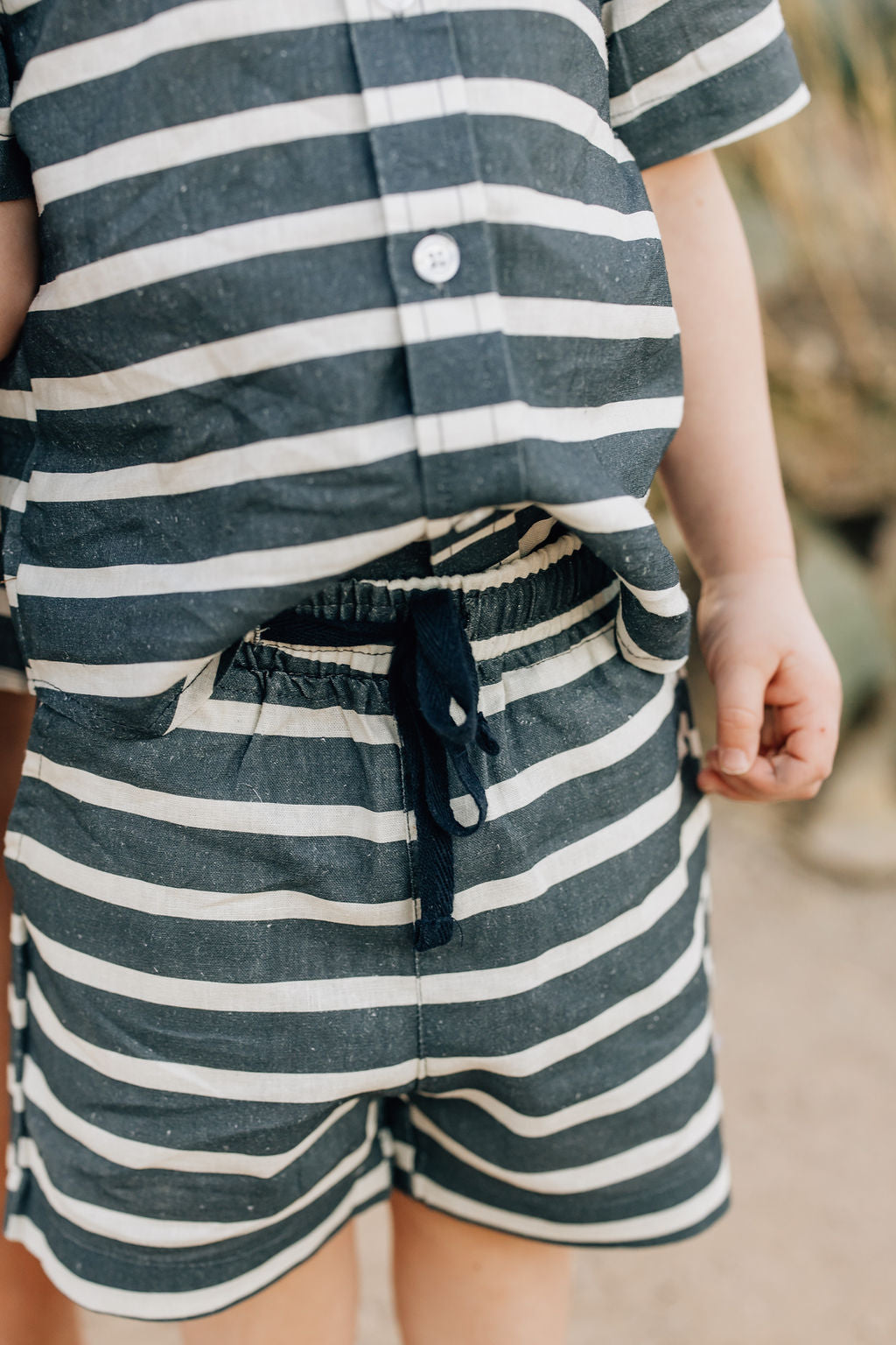 linen cotton shorts // stripe (sizing up to 11/12y)