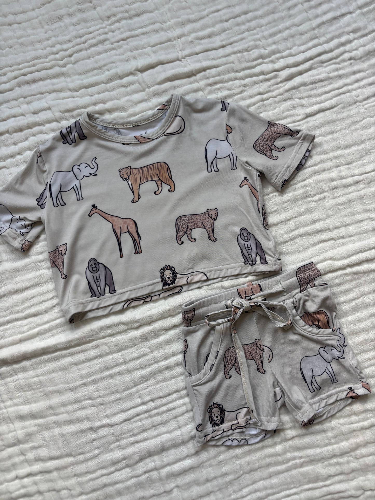 kaldi bamboo lounge set // zoo day