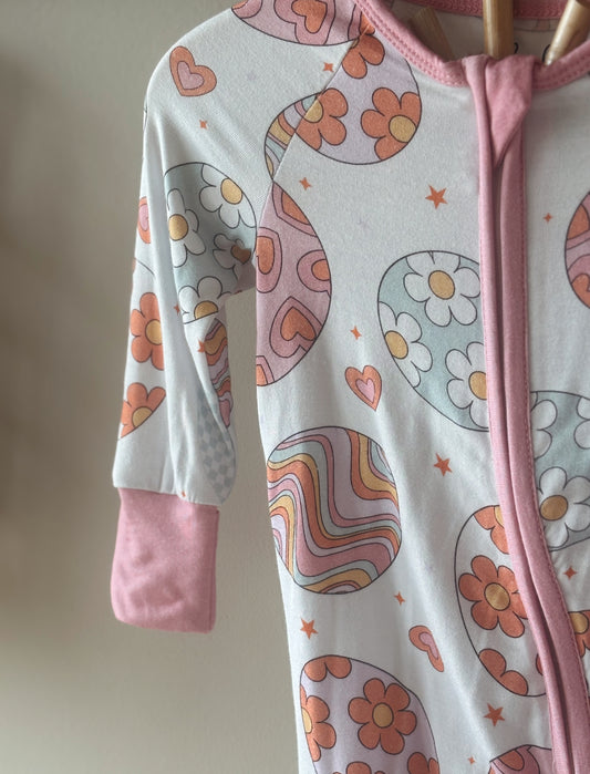 girly eggs bamboo pajamas // ZIPPY or LONG-SLEEVE TWO-PIECE SET