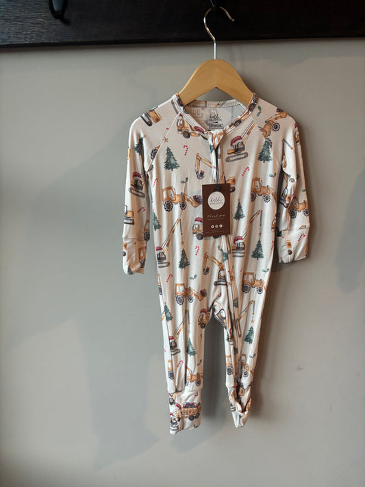 santa's crew kaldi bamboo pajamas // RUFFLE ZIPPY or LONG-SLEEVE TWO-PIECE SET