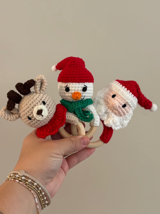 crochet rattles // christmas edition