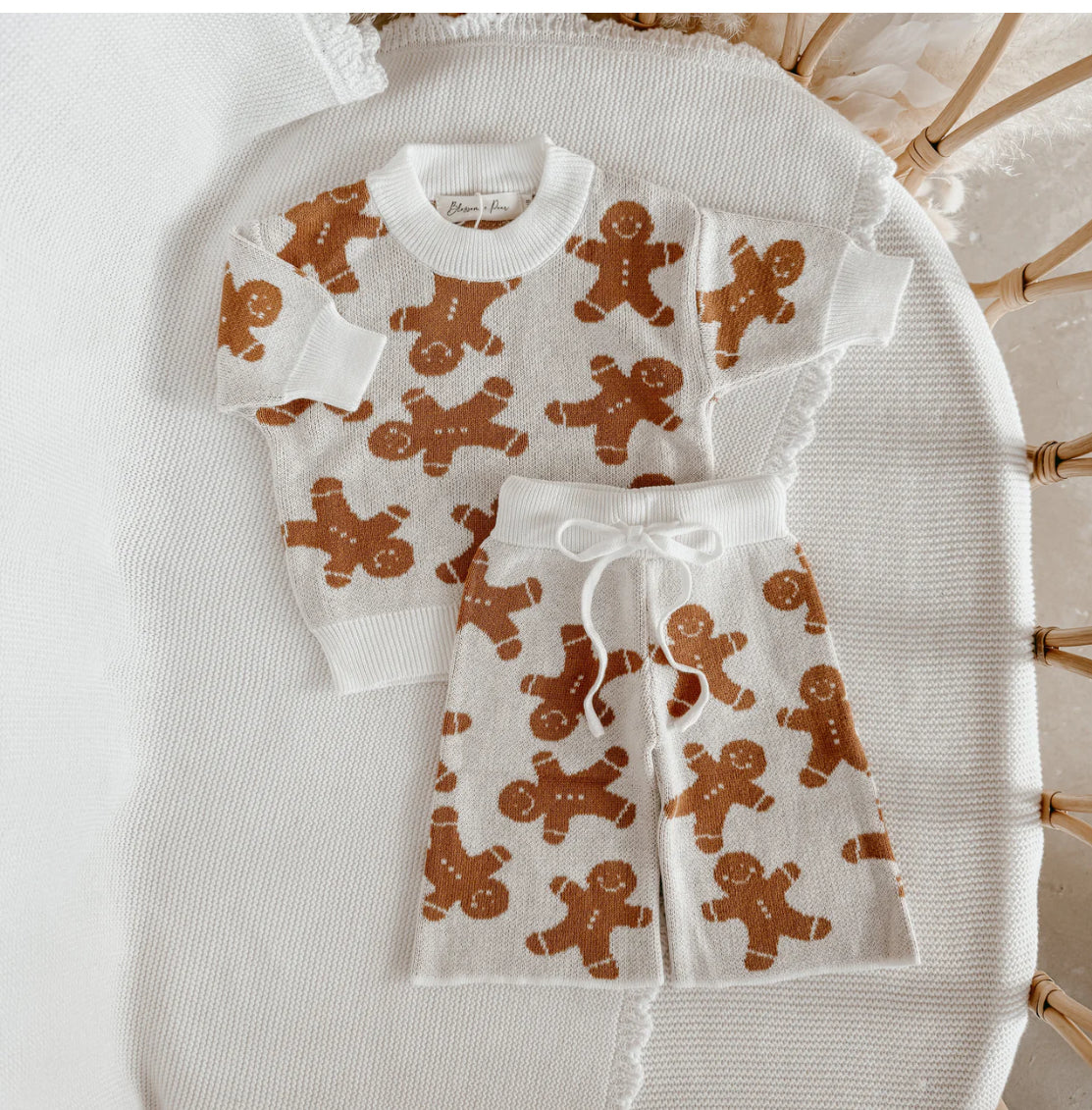gingerbread knit toddler set *pants run short (capri level on taller kiddos) / size up if you want them long!*