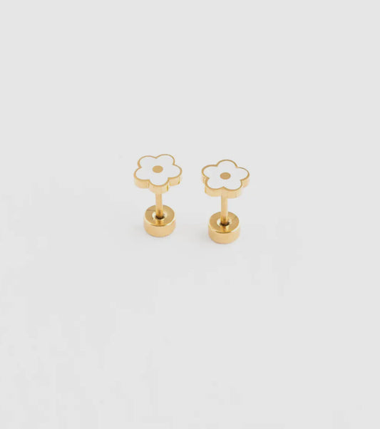 white daisy flat back studs // 18k gold