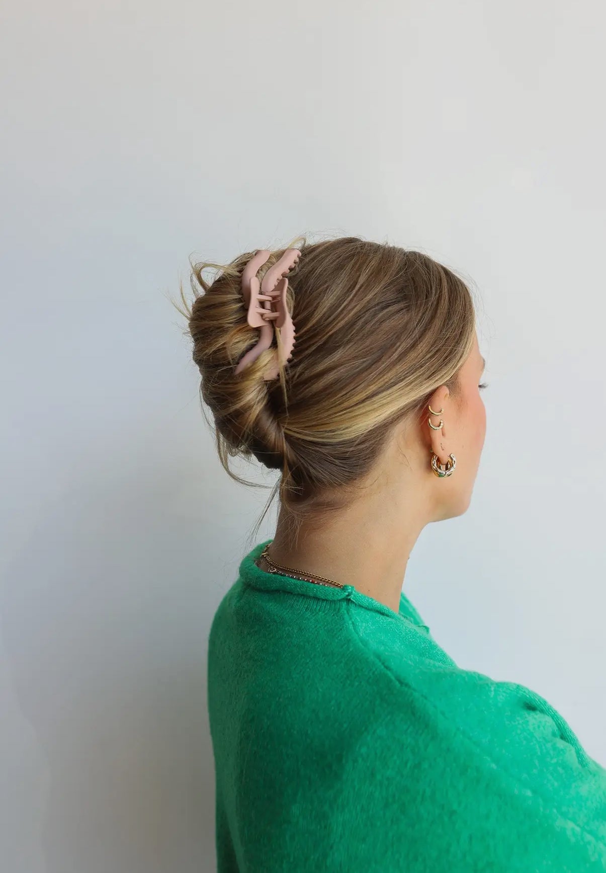 WAVY hold everything claw clip // midi