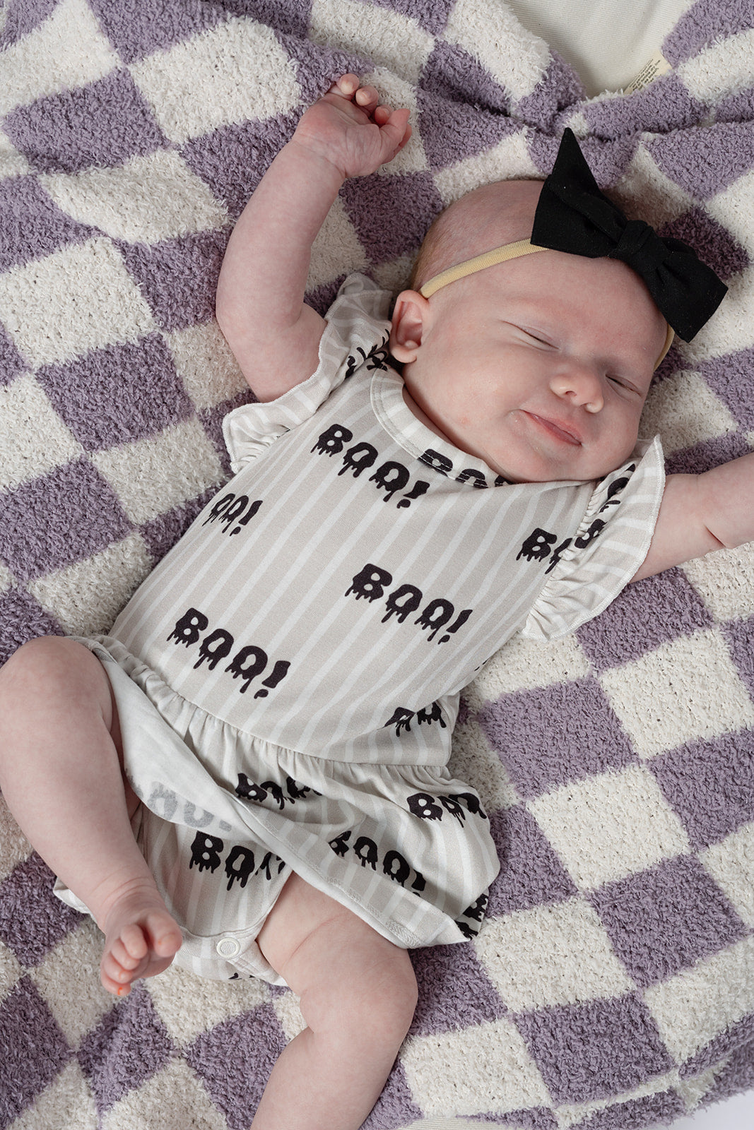bamboo ruffle romper // boo!