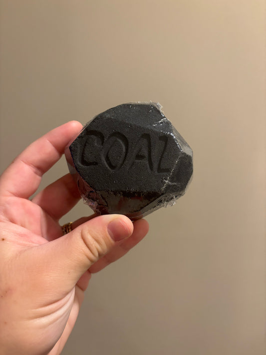 bath bomb // coal