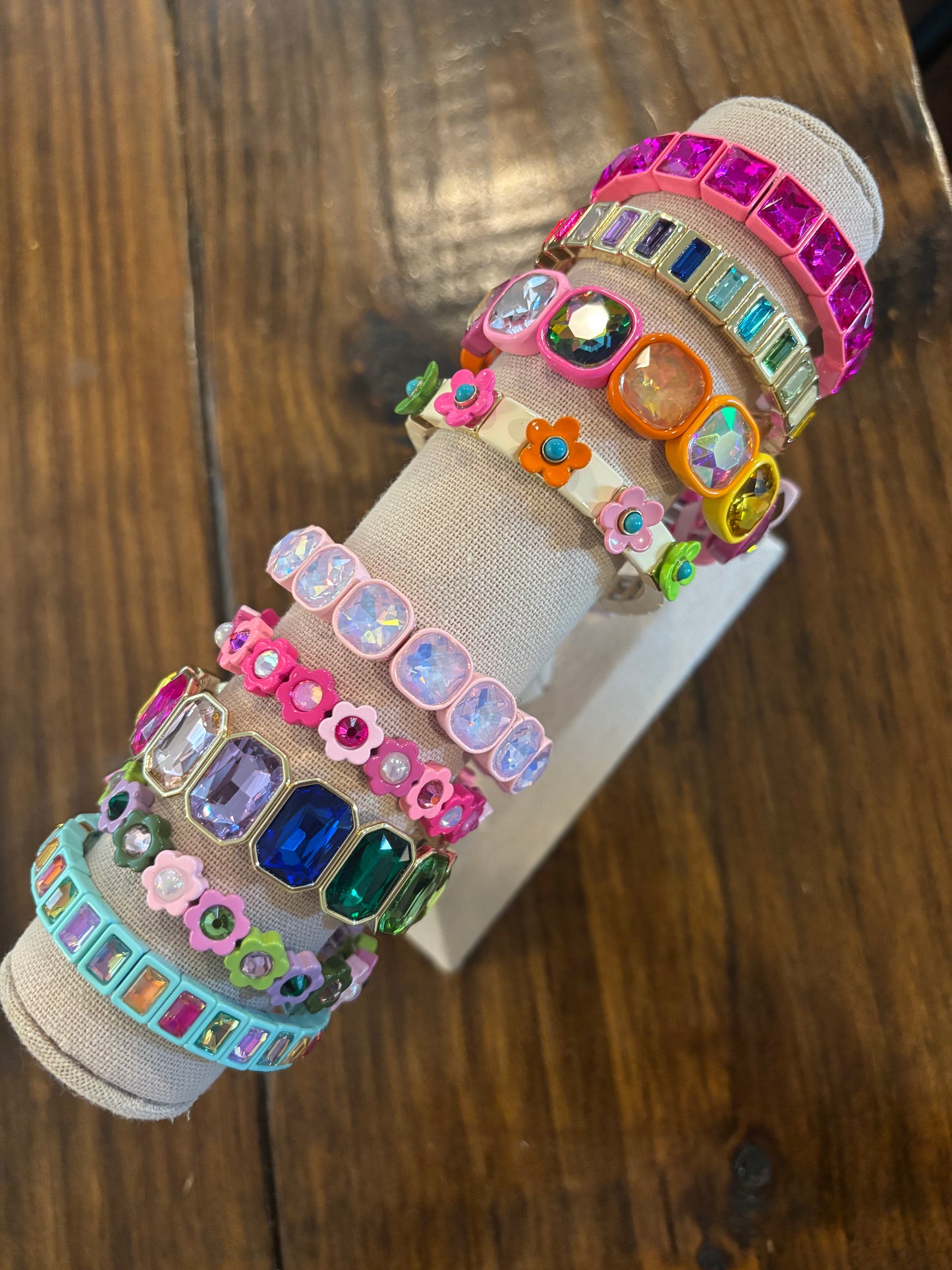 gemstone stretch bracelet // LOTS OF STYLES!!!!