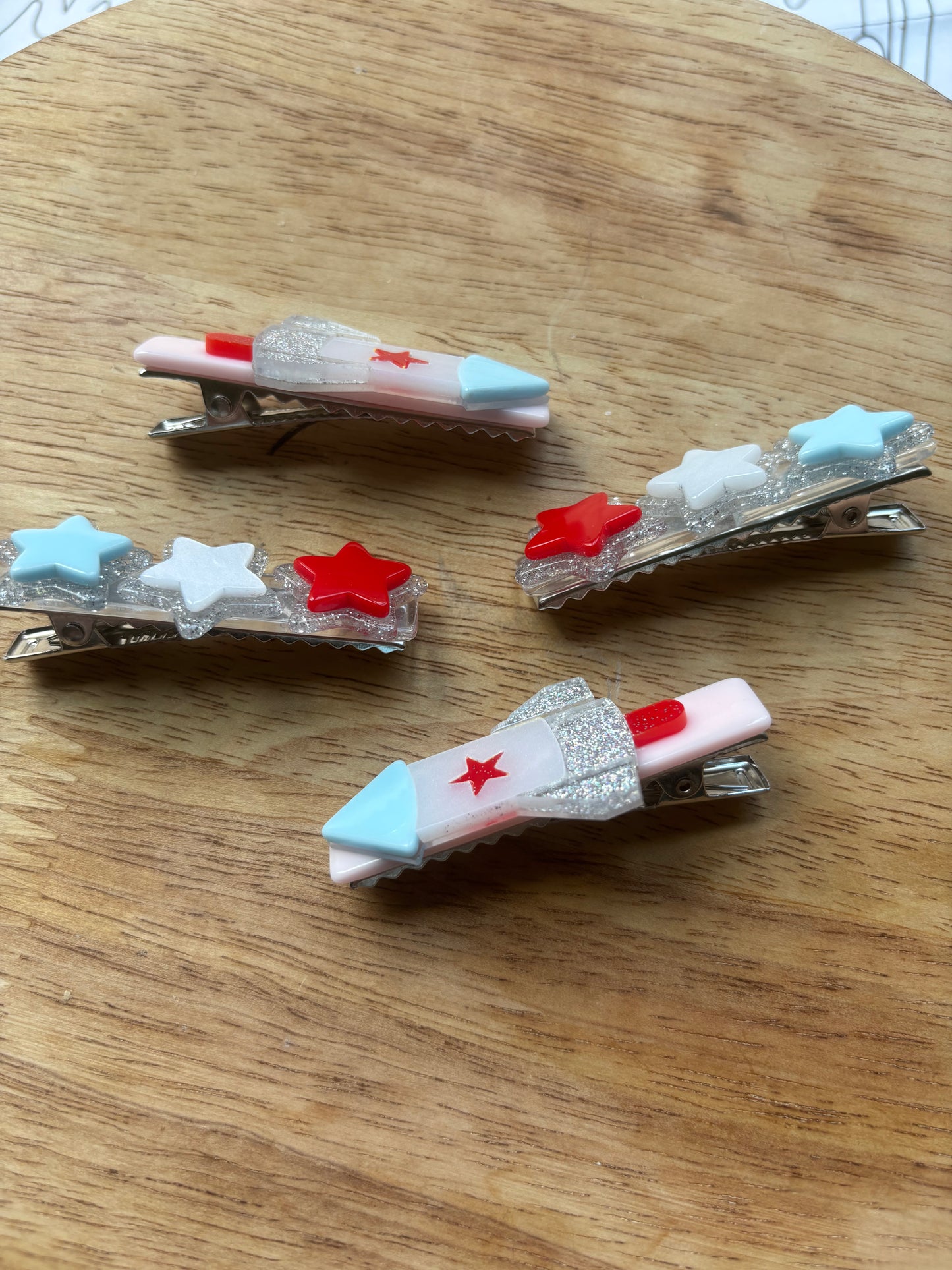glittery patriotic alligator hair clips // sold individually